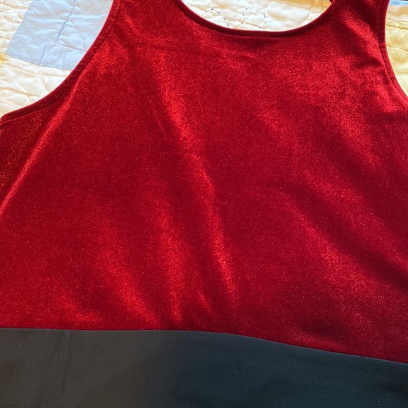 Nasty Gal Red Velvet Maxi Dress Diamond Back Opening - Picture 5 of 7